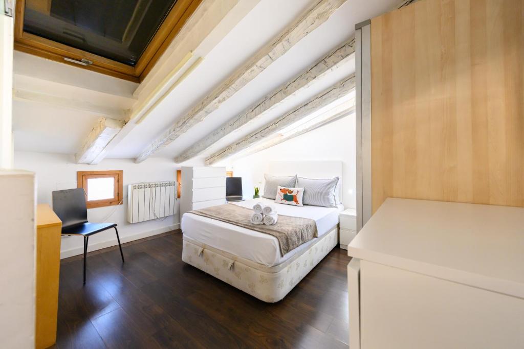 FER3452 - Ático de 1 dormitorio en Moncloa - Alquiler temporal - 4