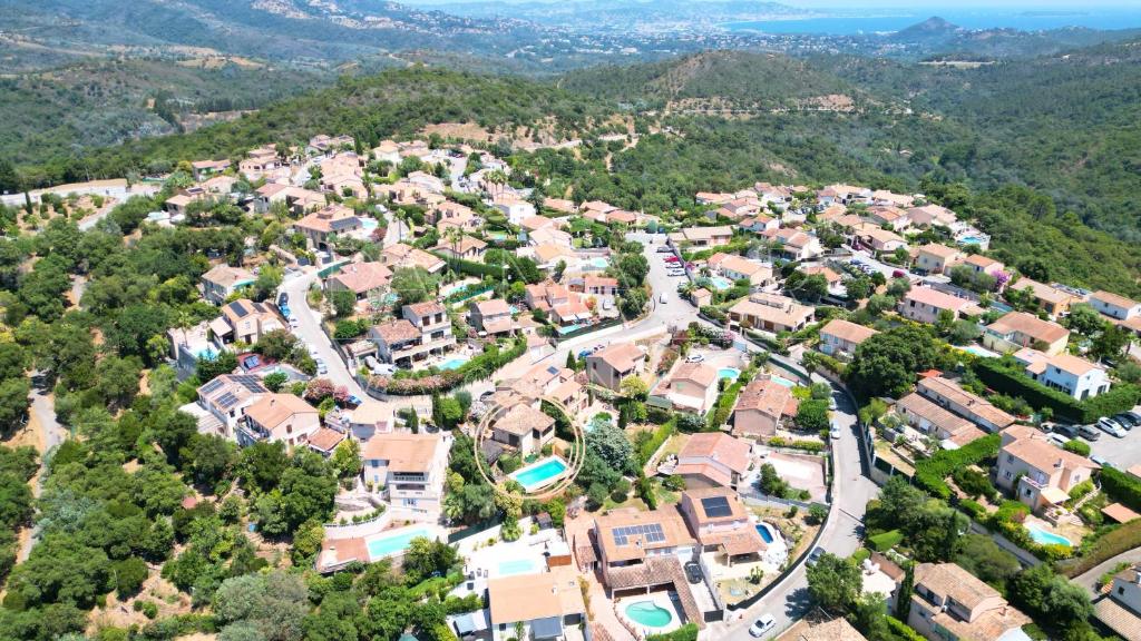 Villa avec Piscine, Vue panoramique sur l'Esterel - 5