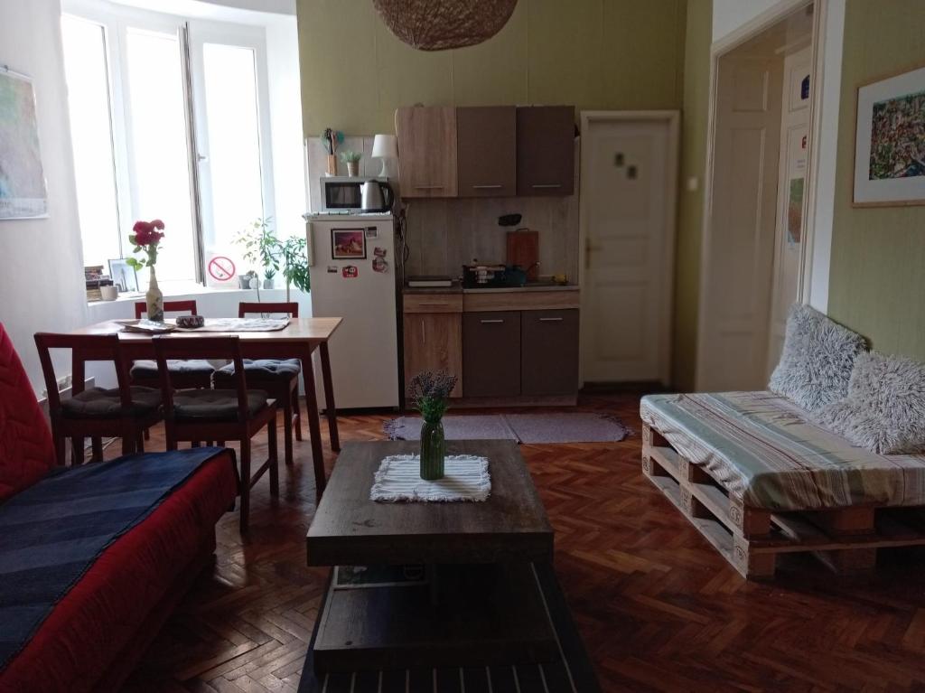 Urban Stay Balkanska - 3