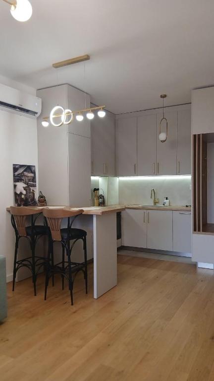 Adria Home Apartment - 1
