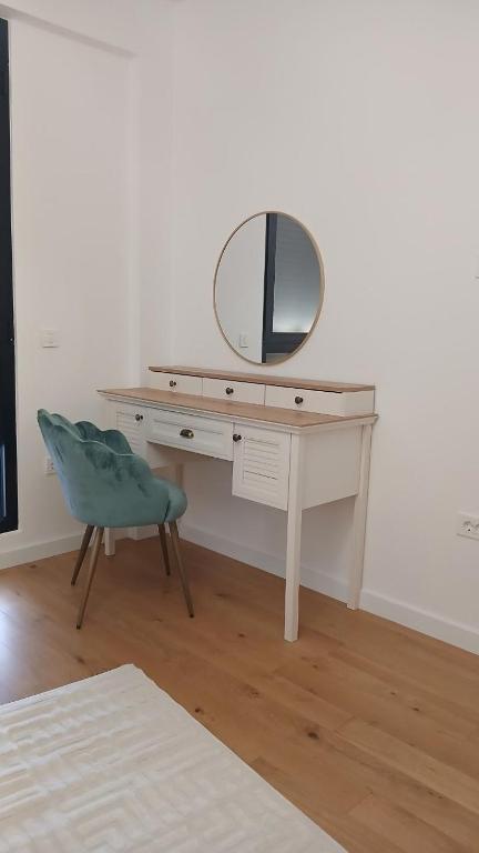 Adria Home Apartment - 4