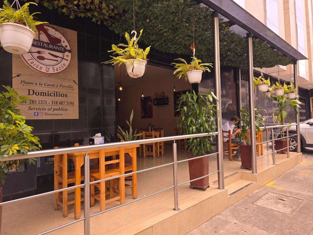 Hotel Monarca - 5