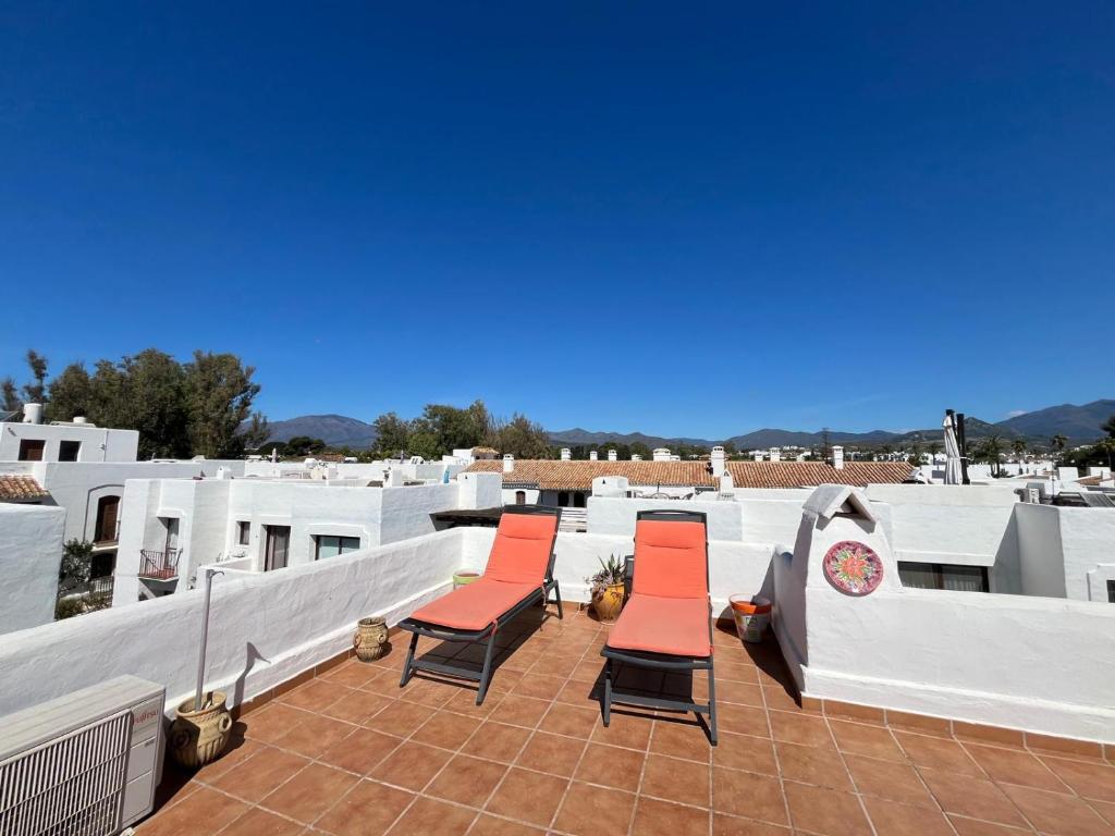 Estepona- Villacana playa with roof terraces JO22 - 1