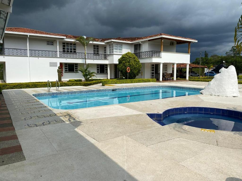 Casa Ideal para Eventos y Grupos - Futbol y Voley - 2