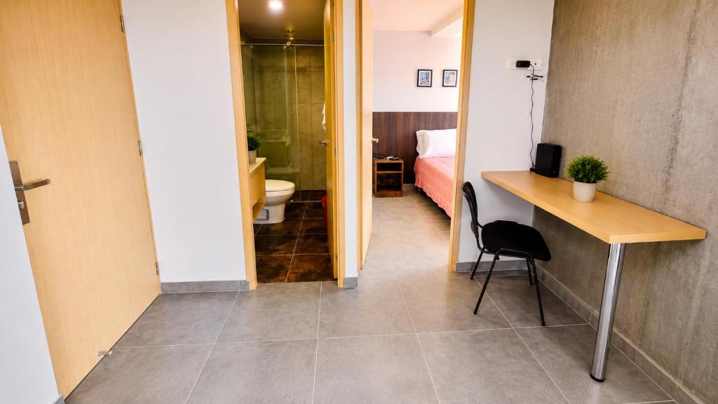 Great Laureles views, Cold AC and best price - 5