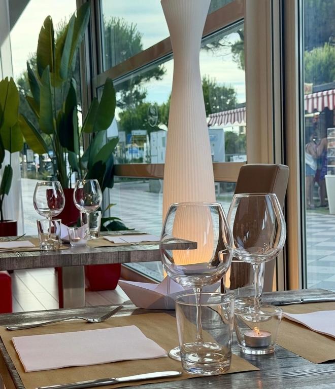 Hotel Fiamma & SPA Cesenatico - 5