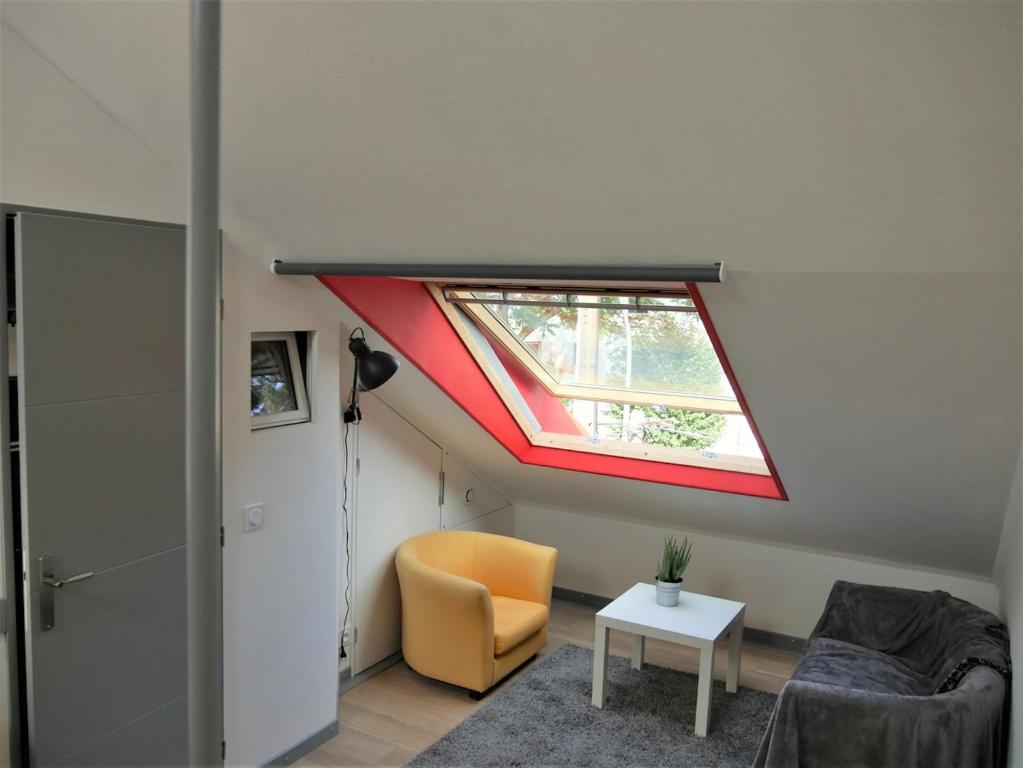 30 m carré duplex, atypical, Zola, in wooden house - 1