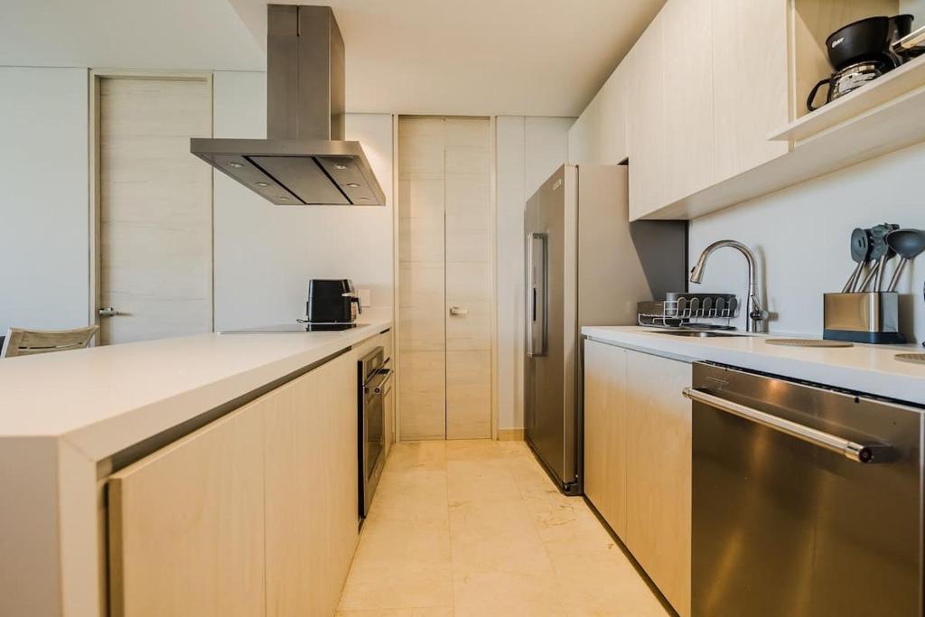2-BR Sea & Pool View Apartment in Baru - Cartagena - 5