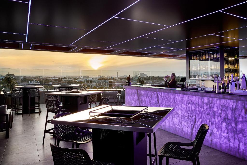Bar/lounge