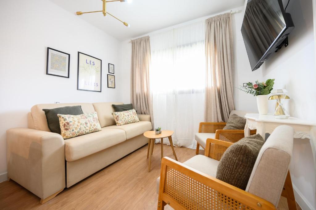 Teatinos Málaga Living 2 dormitorios Parking - 5