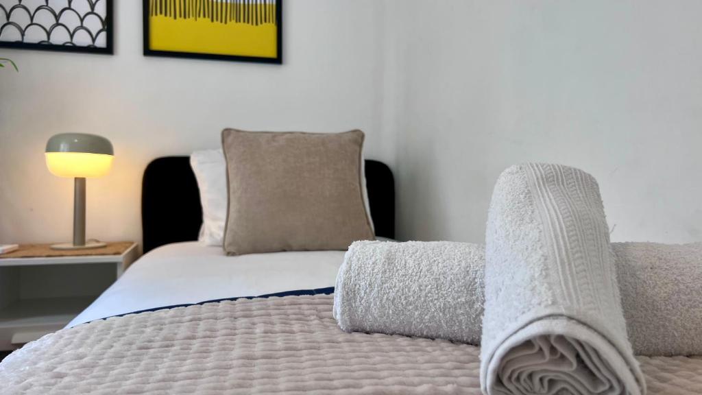 Super Comfy and Homey 4BR Apartment Peachy Stays - 4