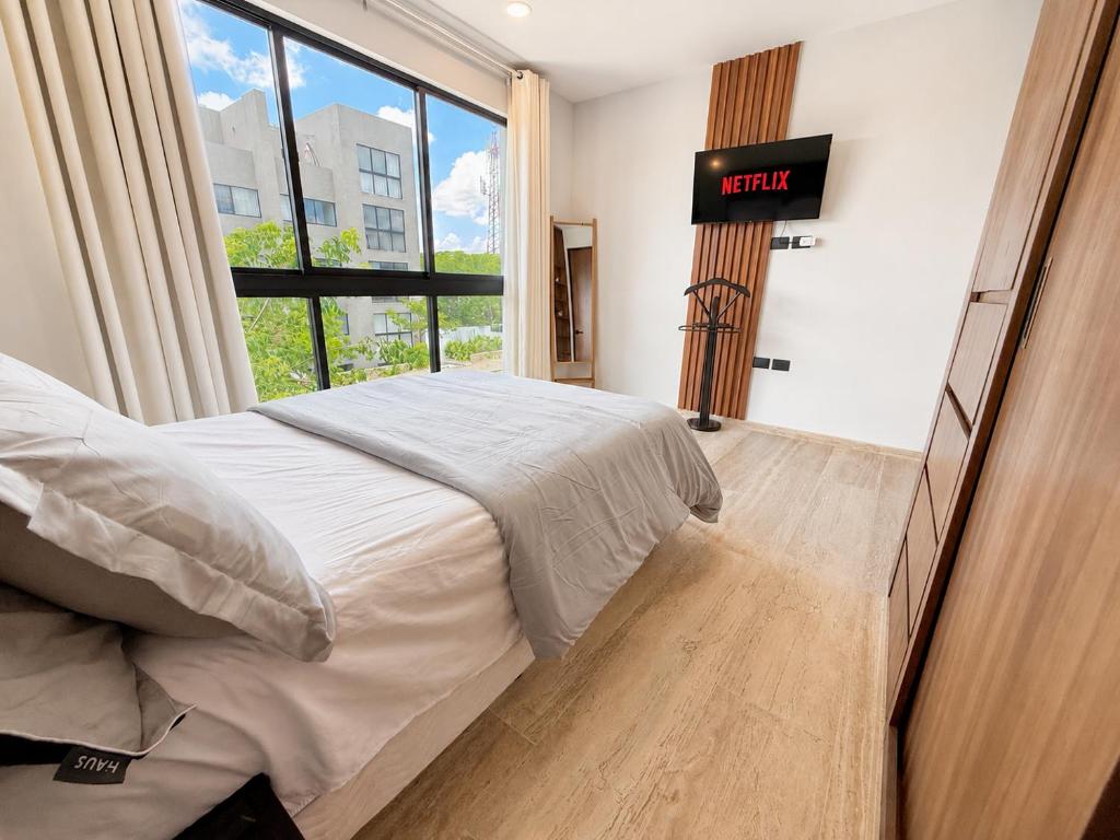 Departamento 2 Recamaras con Workspace, WiFi y Alberca - 4