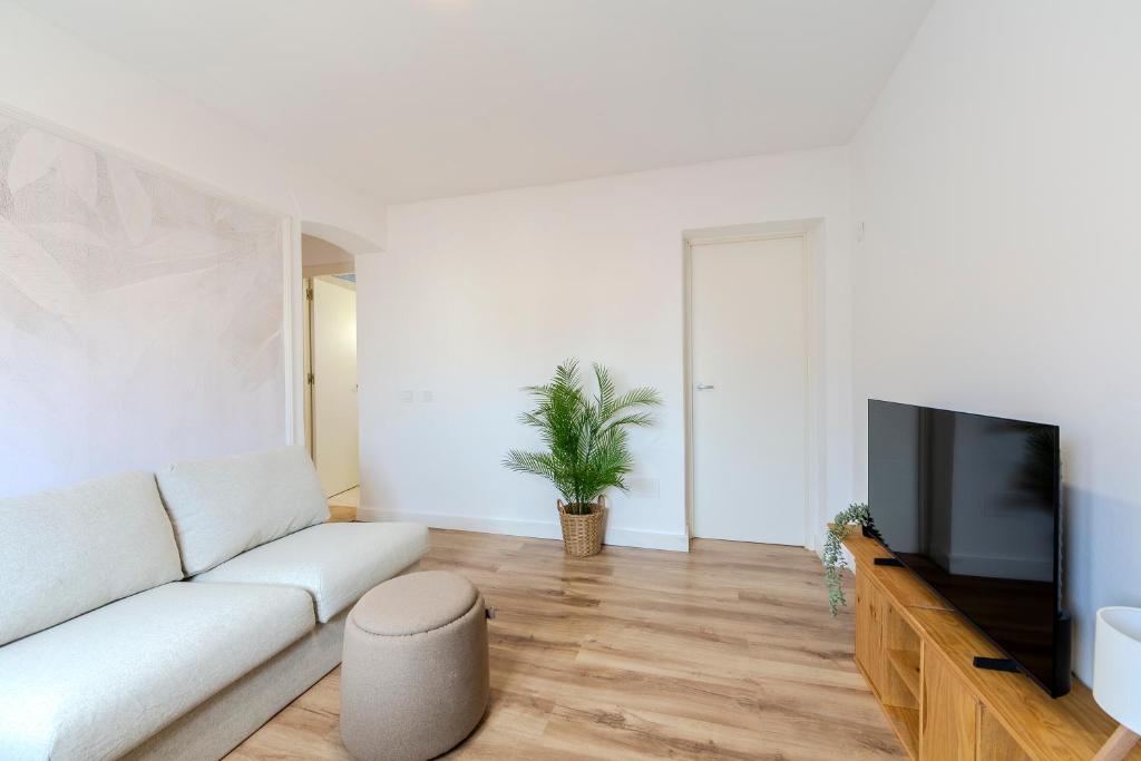TrendyHomes Palmeral I Playa a un minuto, Aire Acondicionado, Wifi - 2