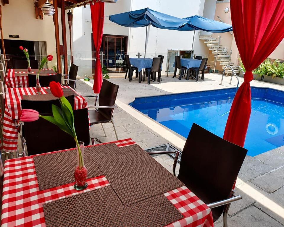 hostal cf bed y breakfast - 5