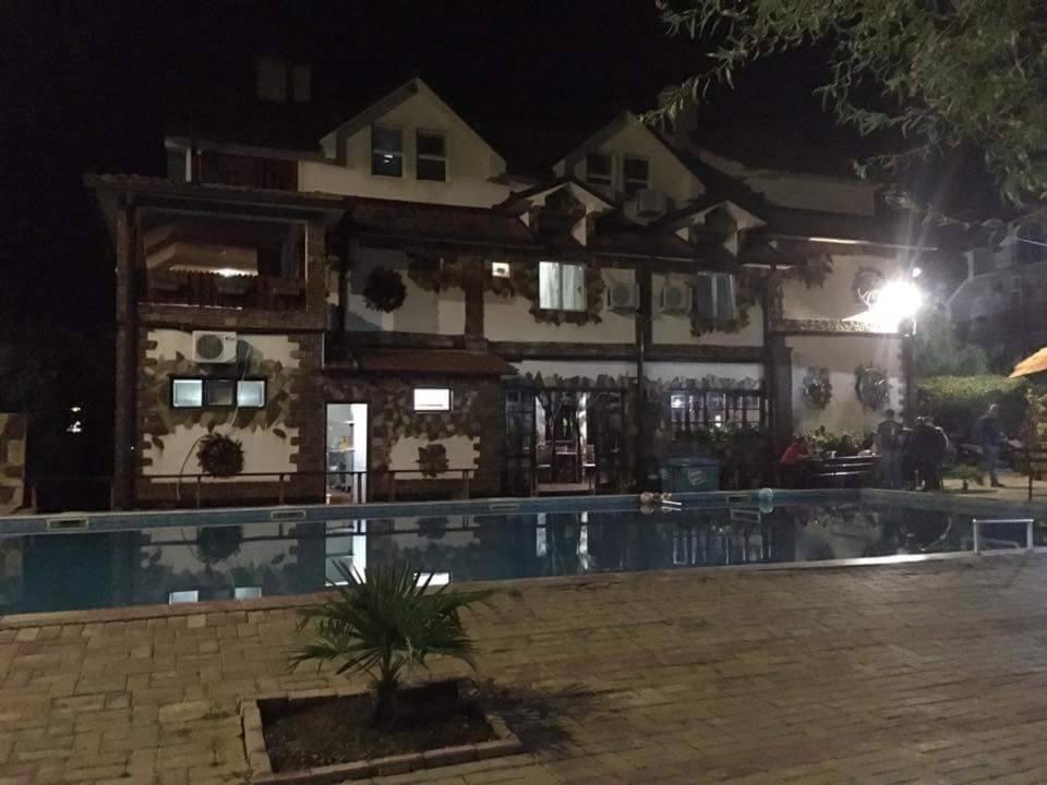 Apartments Dan Dar photo