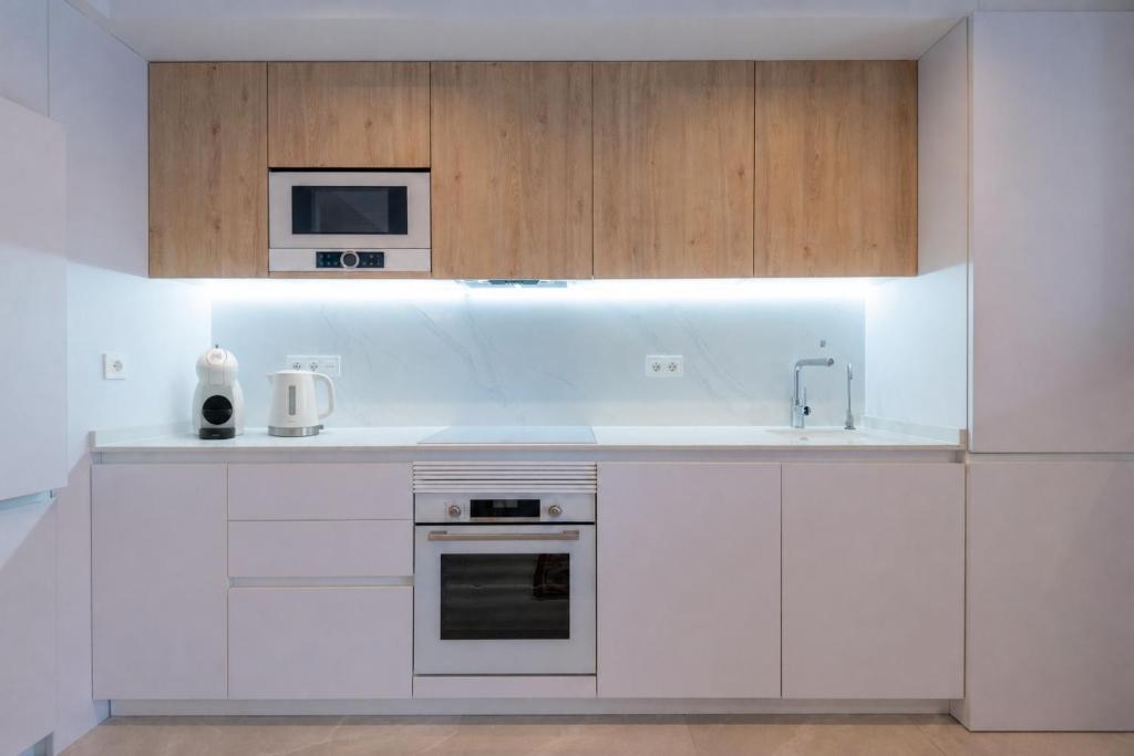 Rooftop Pool and Beach Modern Apartment with Garage - Torrevieja - 3
