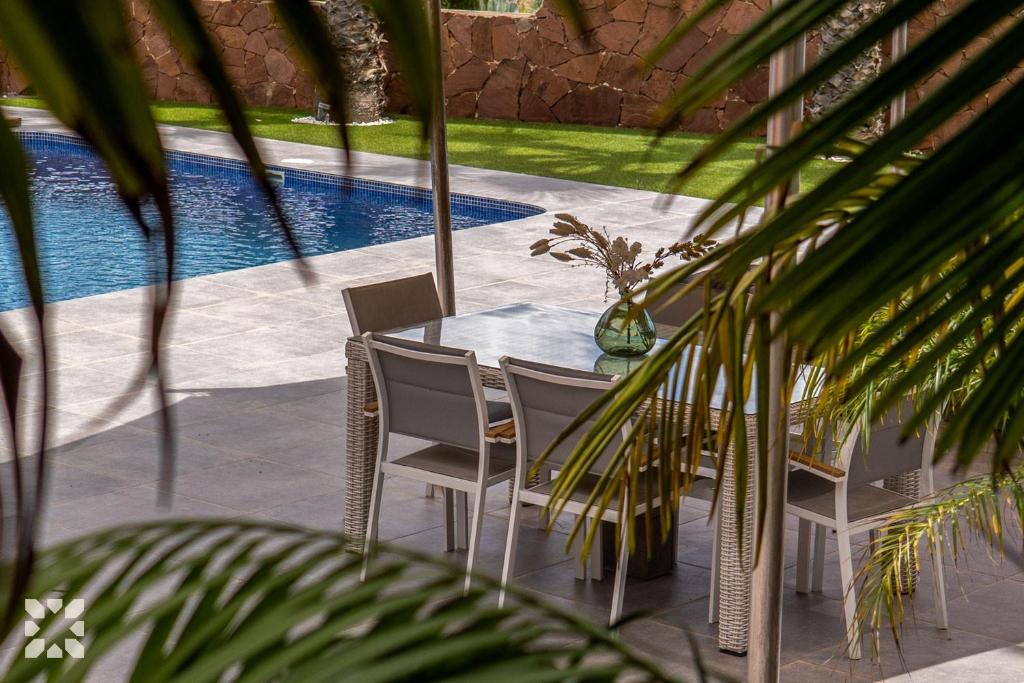 Villa Fernanda by Abahana Villas - 5