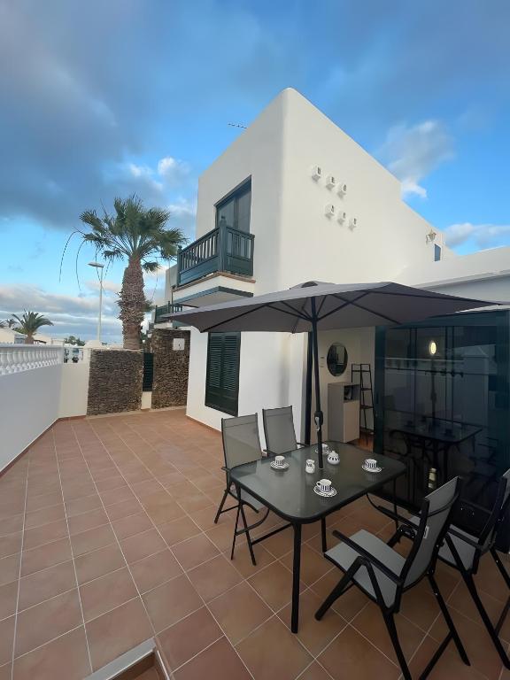 House Near The Beach - 2