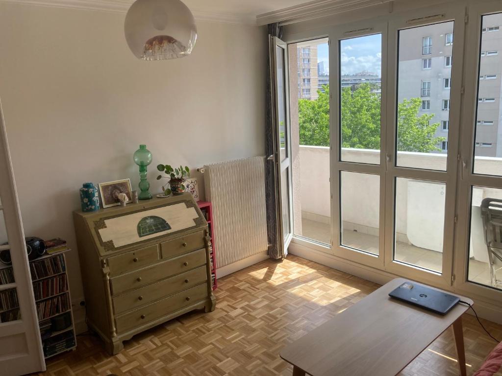 Bed and Breakfast at Place d'Italie - metro lines 5, 6, and 7 - 3
