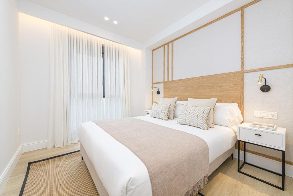 iloftmalaga AJR Suites Rafaela - 5