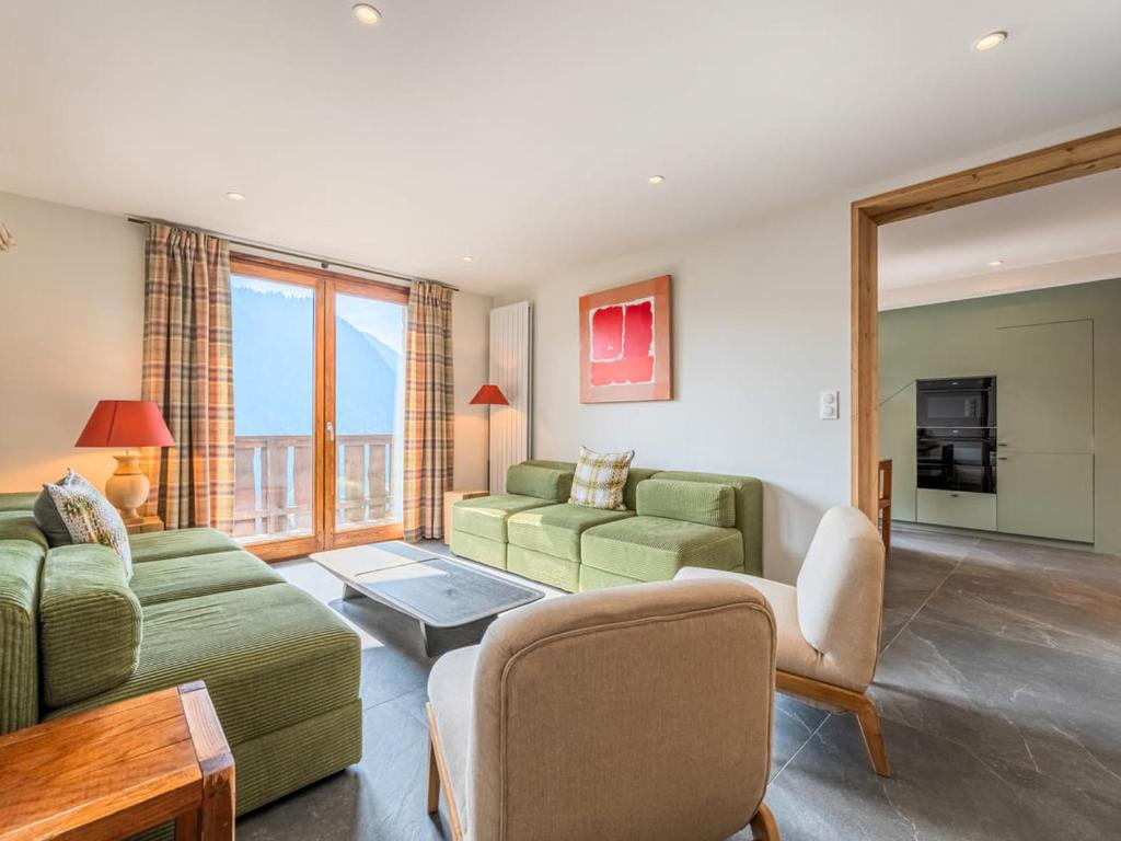 Grand appartement 5 pièces pour 8 personnes avec parking à Châtel - FR-1-676-220 - 2