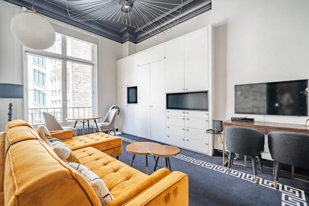 Duplex haussmannien - Parc Monceau 75008 - 4P - 4