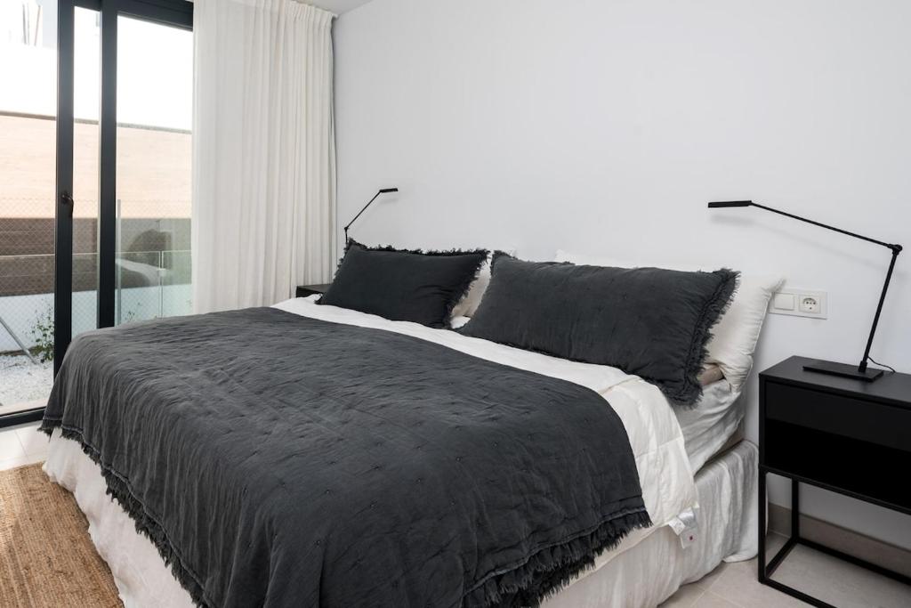 Newly built luxurious villa in La Resina Golf - 2