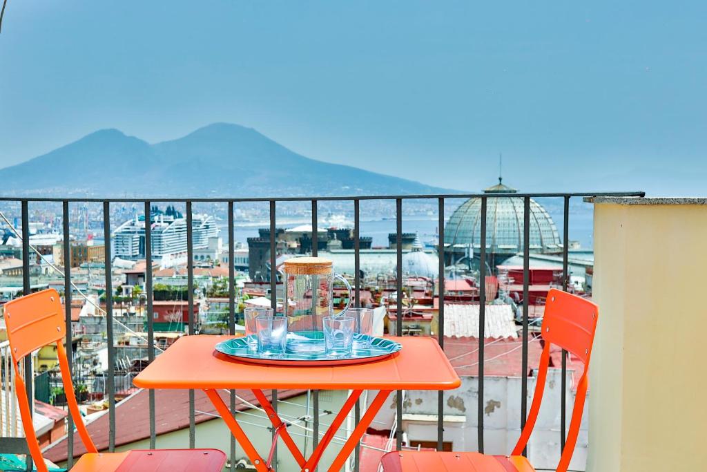 GuestHost - Maka Terrace - 1