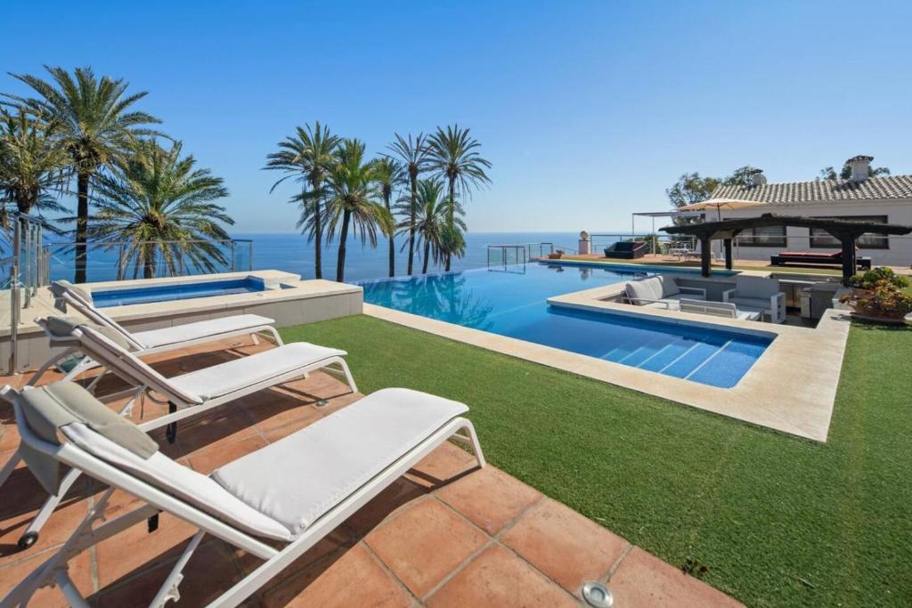 CASA ANDREA Villa para grupos con piscina y vistas al mar - 4