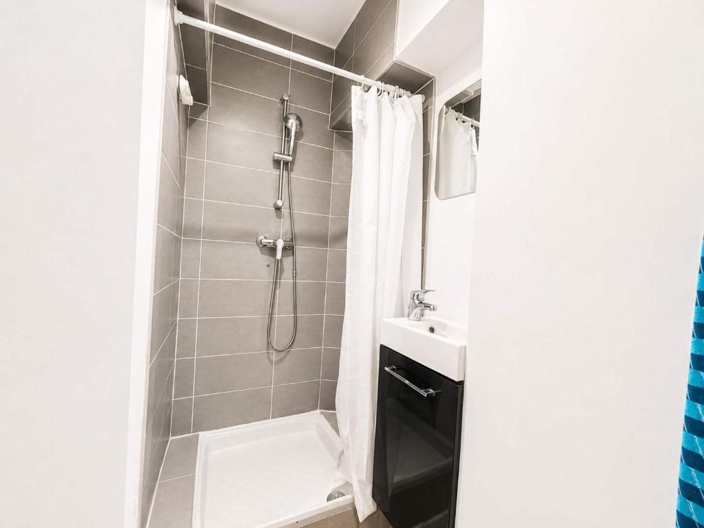 Studio cosy et pratique - paris 18 - 2P - 5