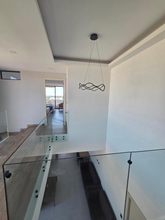 Greenport Plaza De lujo, tipo loft, 4 camas, piscina, jacuzzi, crucitas mejor sector, cerca de todo - 3