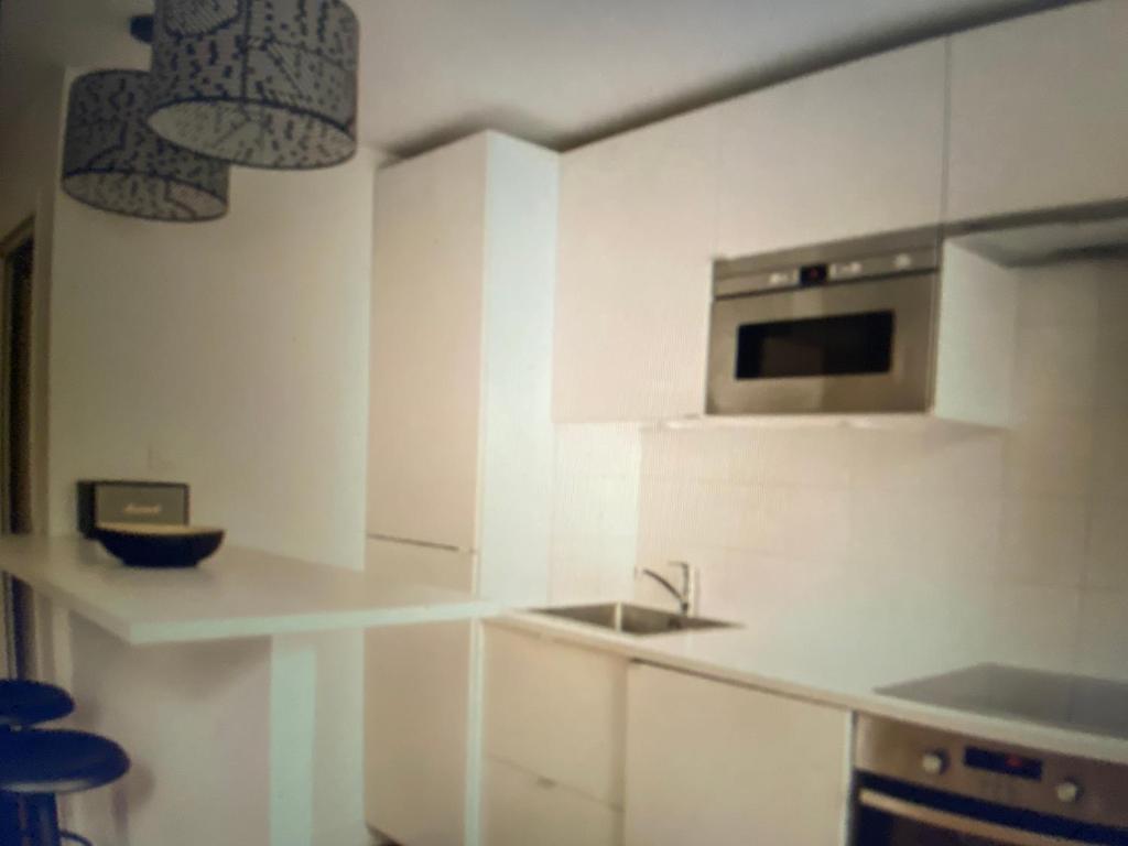 charming champ de mars one bedroom apartment - tr091 - 2