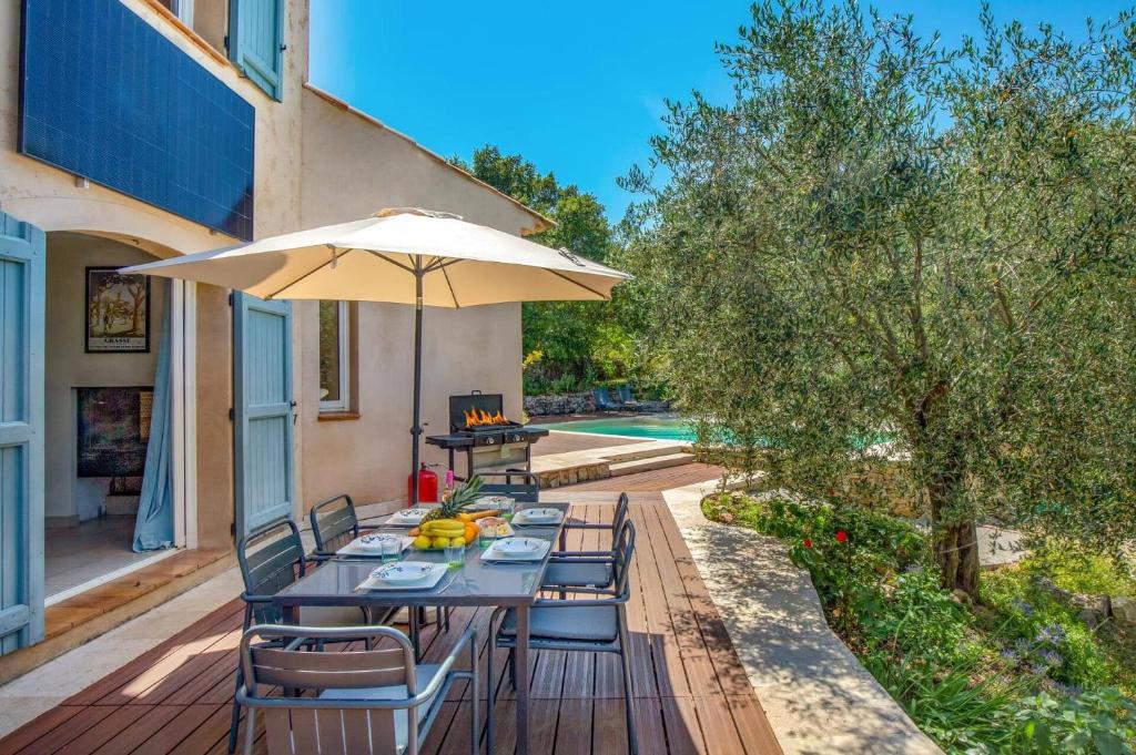 Villa Elegance by Villa Plus - 5