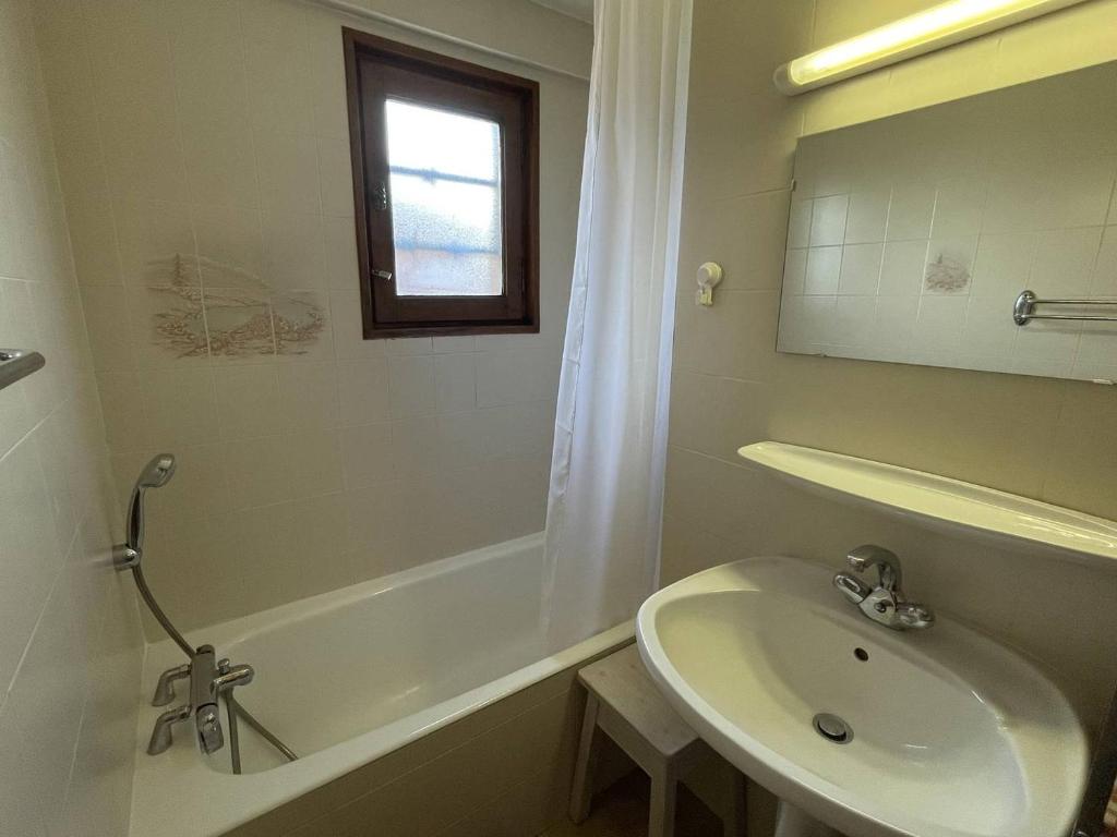 Appartement plein sud, 50m des pistes, 1 chambre - 6 personnes - ASAI206-018 - 2