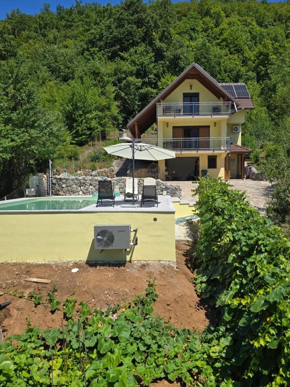 Vikendica raj u lohovu - 1