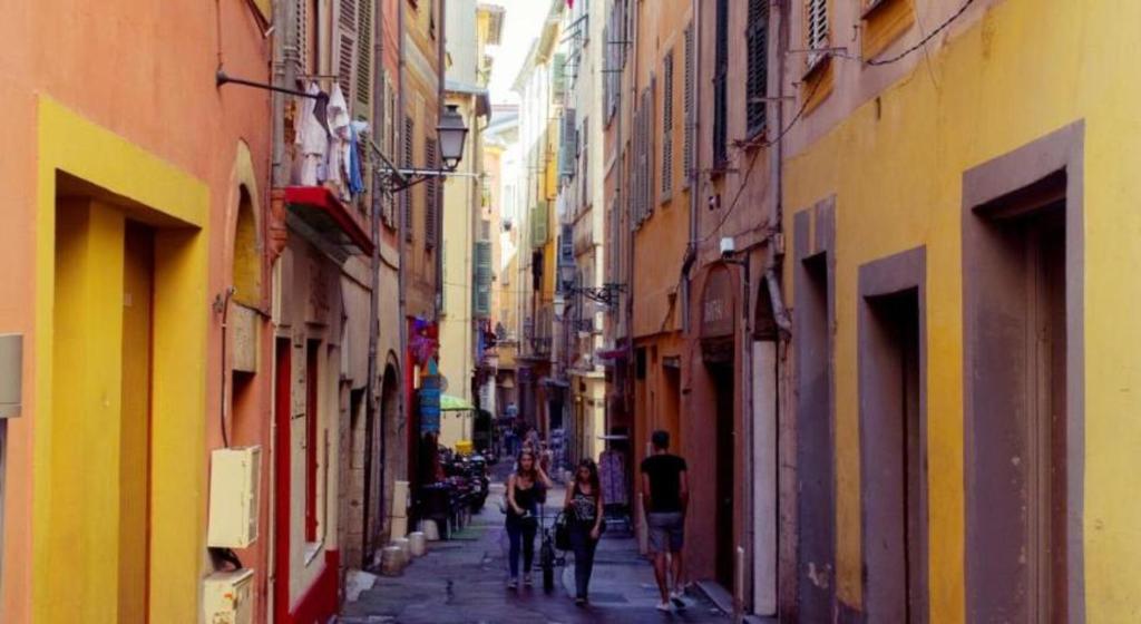 In the heart of Old Nice - 2min. from Cours Saleya and Promenade des Anglais - 4
