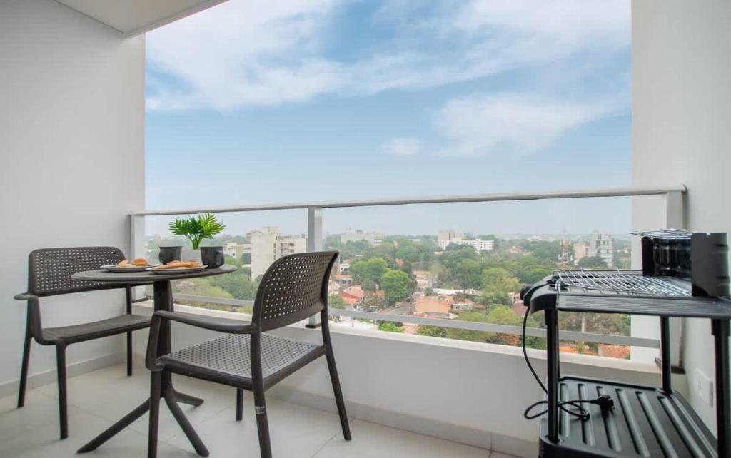 Executive Stay in Business District with Pool&Gym - 4