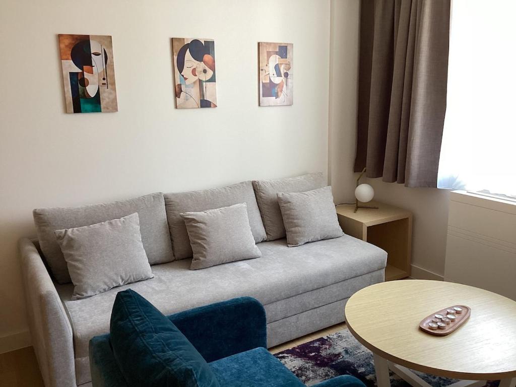 Forest View Apartment at Zepterme Hotel Private Host - 1