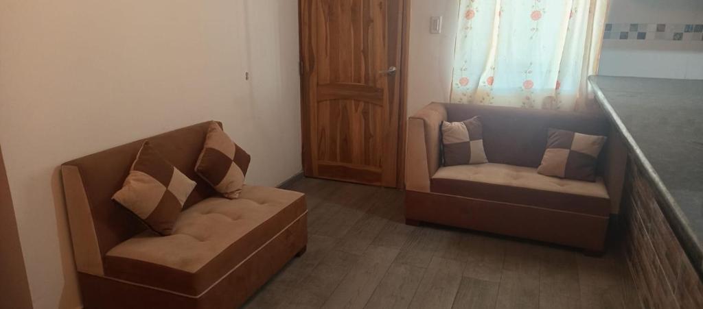 Los Ceibos Hostal - 4