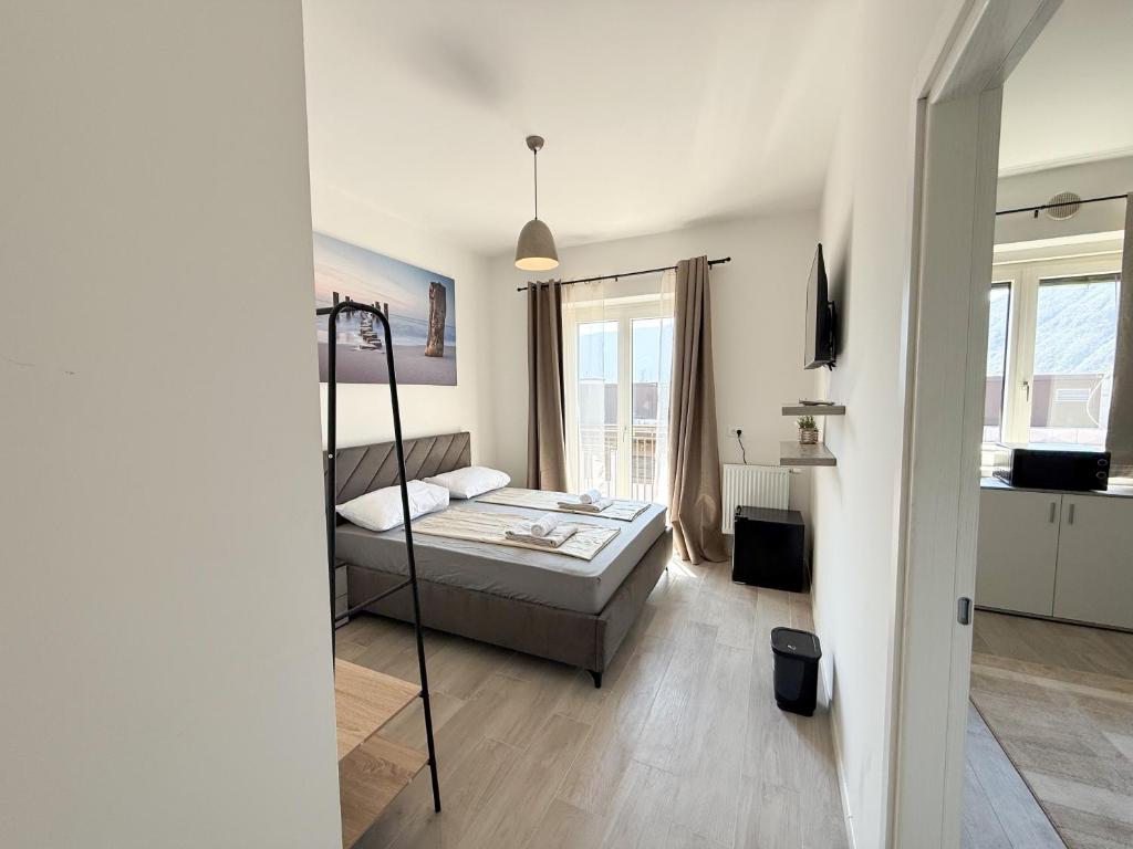 Alps Apartments I Viktory Rooms - 3