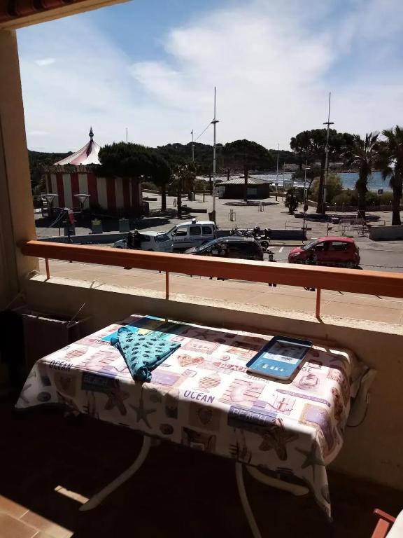 Studio cosy La Seyne-sur-Mer 26 m², vue mer - 3