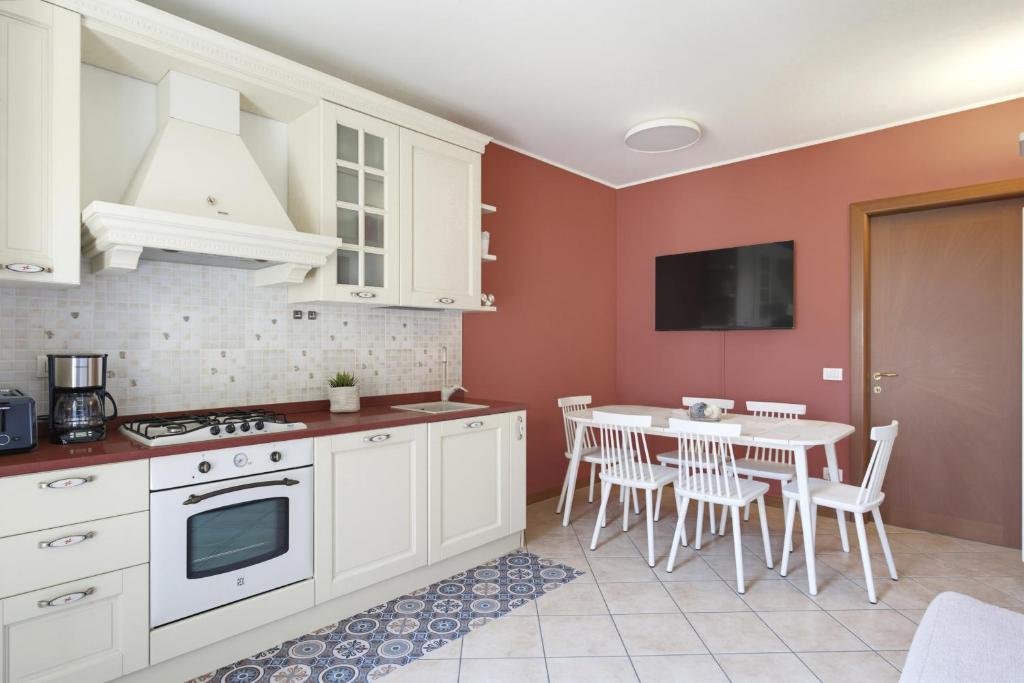 Regarda - Basiliko Cosy Apartment - 2
