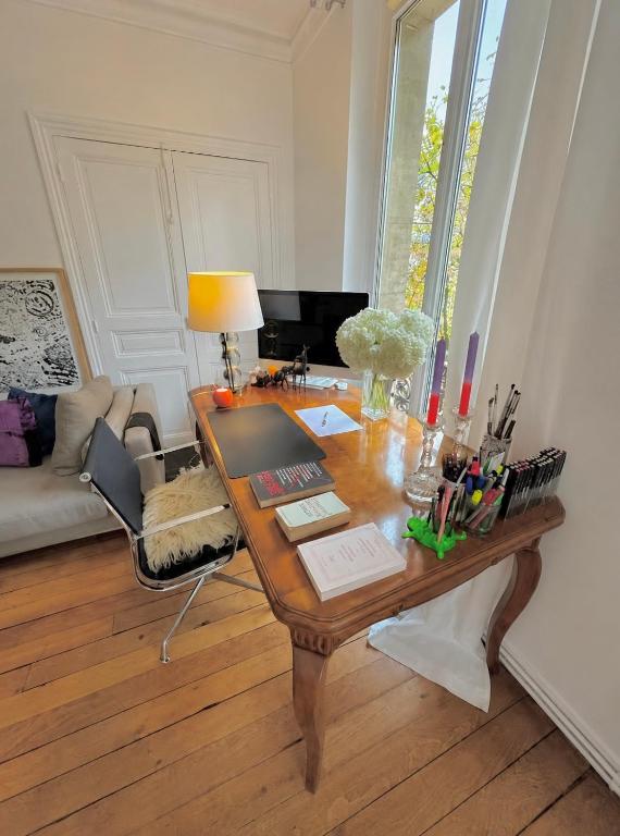 Eiffel Tower view Luxury Apartment - Award 2026 - 3