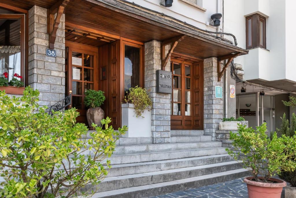Hotel Delavall - 2
