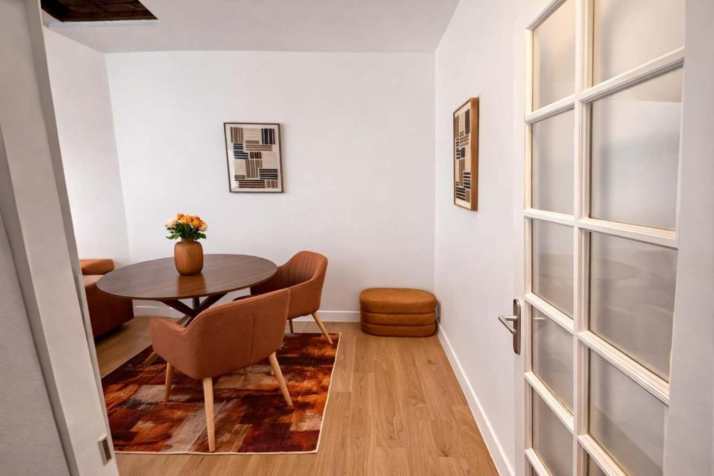 Paris 5 cosy Appartement metro Cardinal lemoine - 5