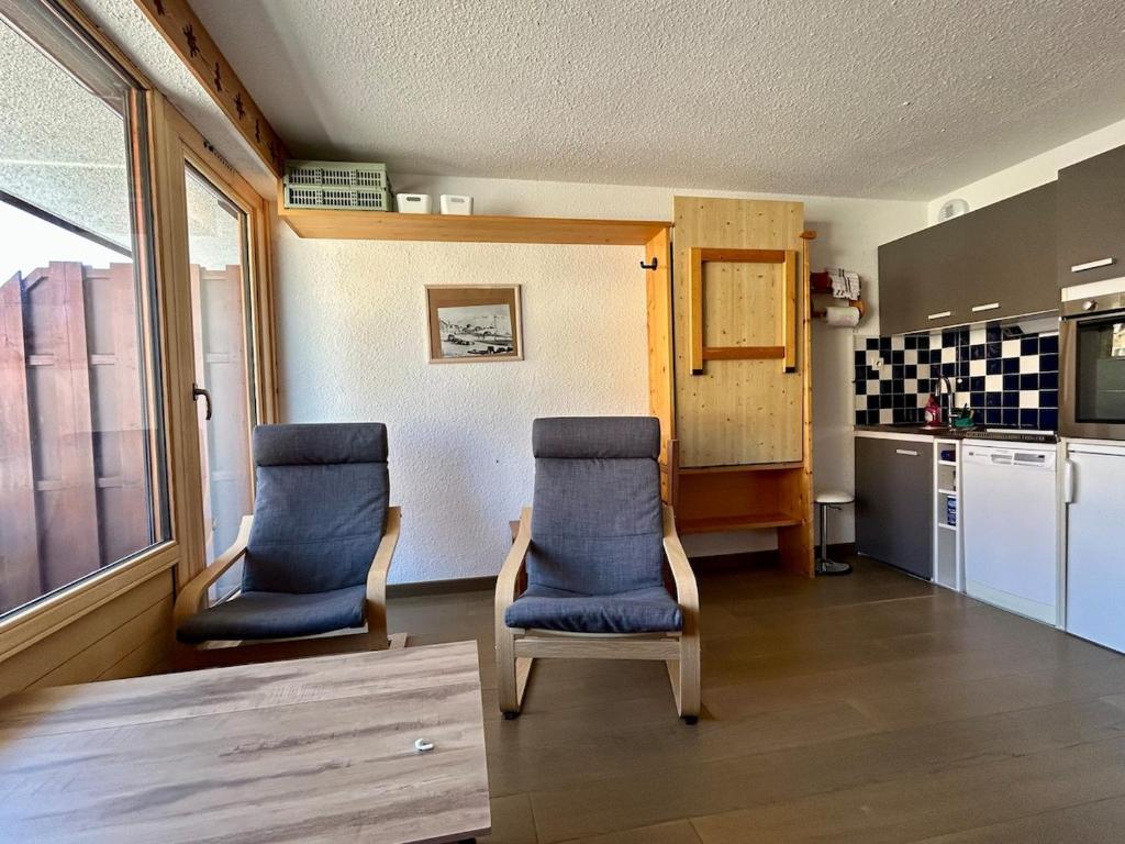 Cozy chalet slopes Balcony - 3