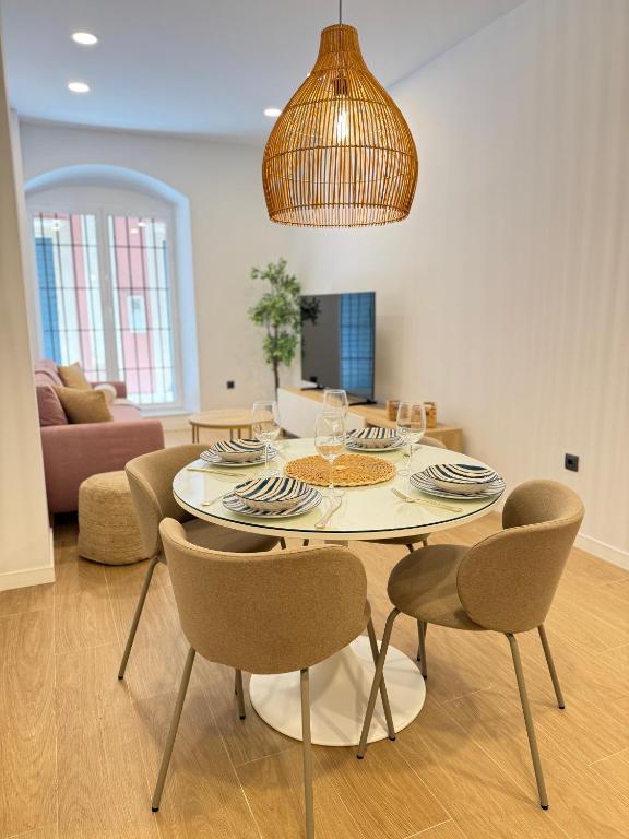 Apartamento T16- TIENDAS - 2