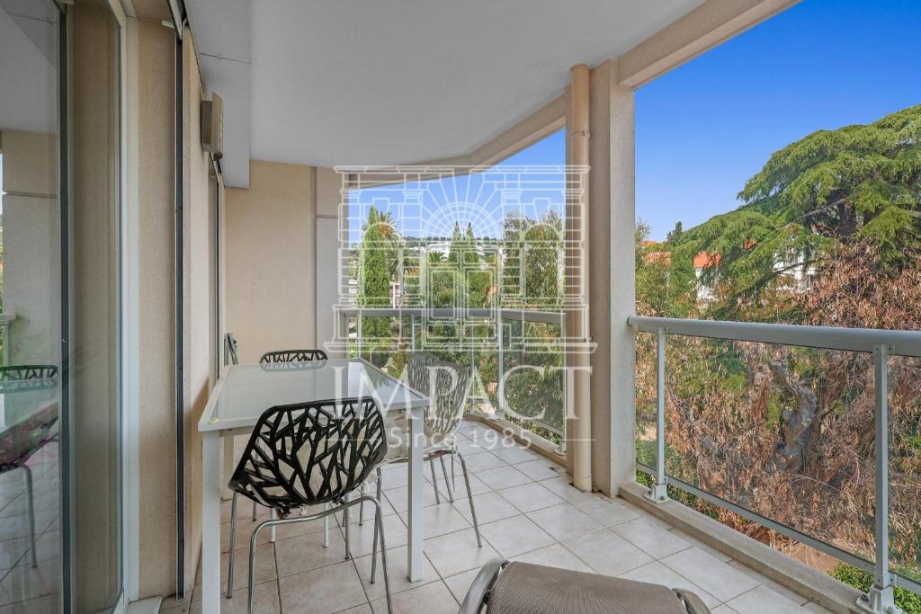 Ref 2017 Cannes Centre - Appartement à louer - 2