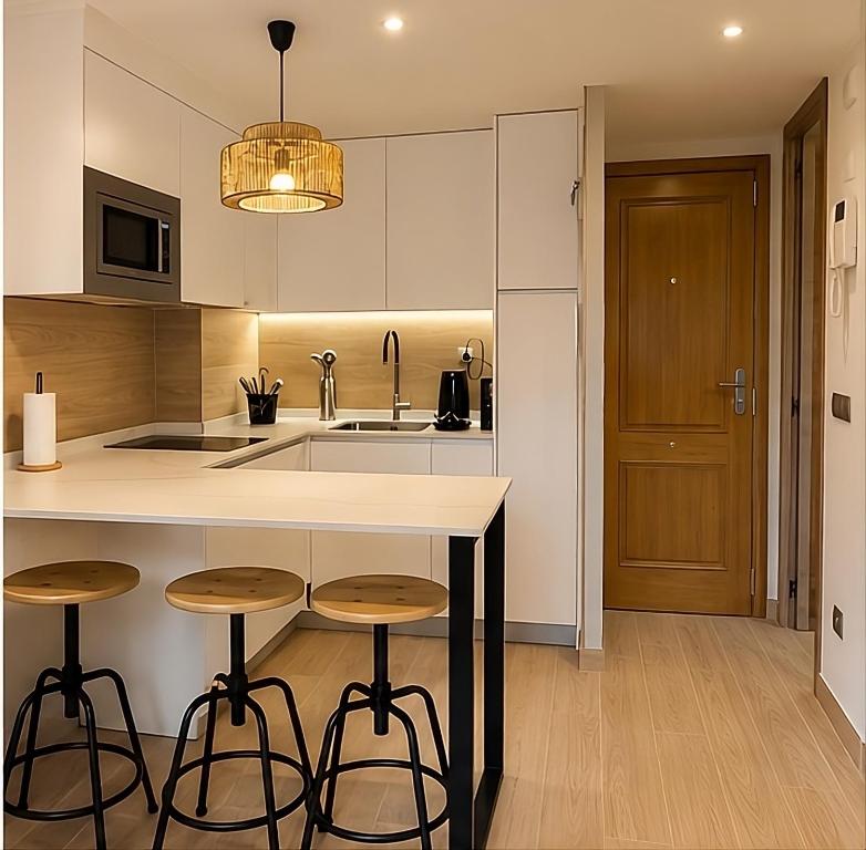 FDR Premium Apartment IFEMA, Airport, Pool & Padel - 5