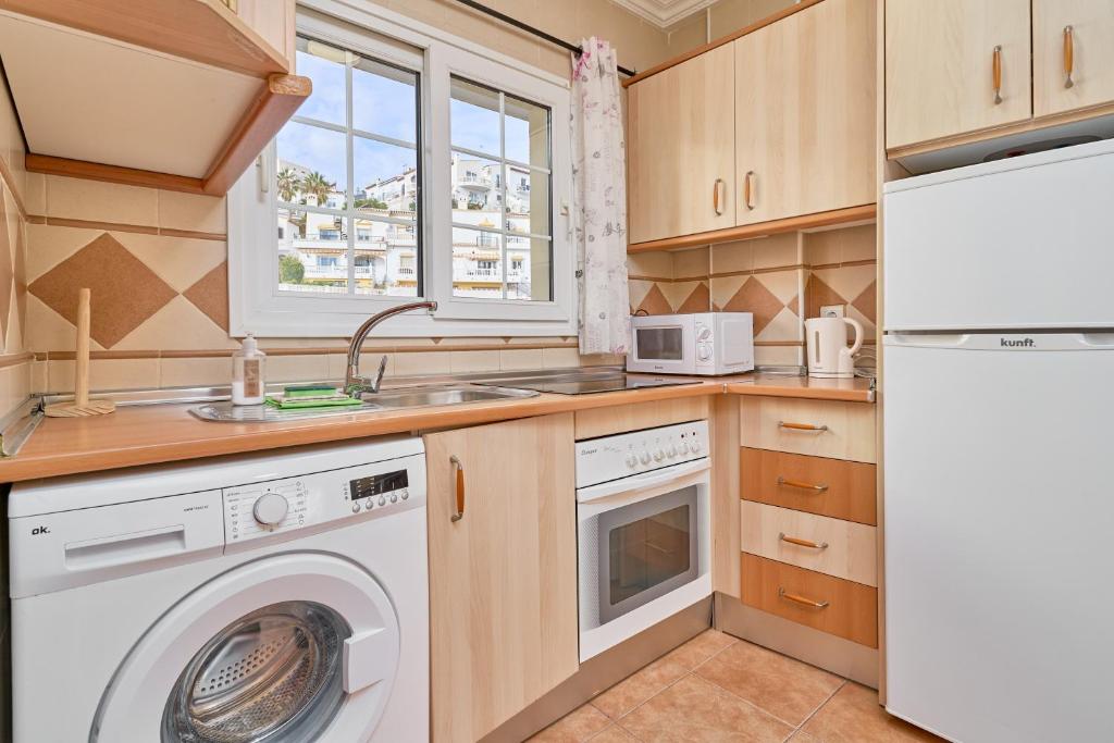 Burriana Hideaway Apt Nerja - 5